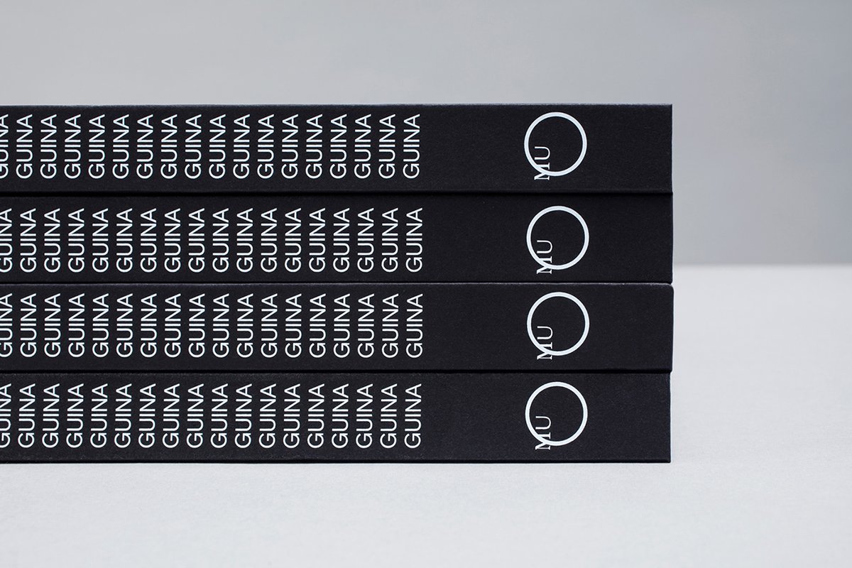 深圳VI設計  深圳VI策劃  巴塞爾藝術殿堂展覽VI形象設計  畫冊展示