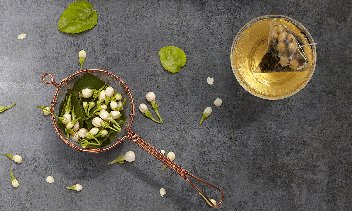 深圳VI設計  深圳VI策劃  茶查理花茶VI形象設計  場景展示