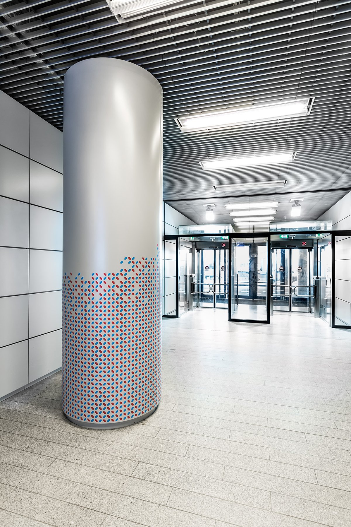 深圳VI設計  深圳VI策劃  盧森堡國家簽名展會VI形象  標志應用