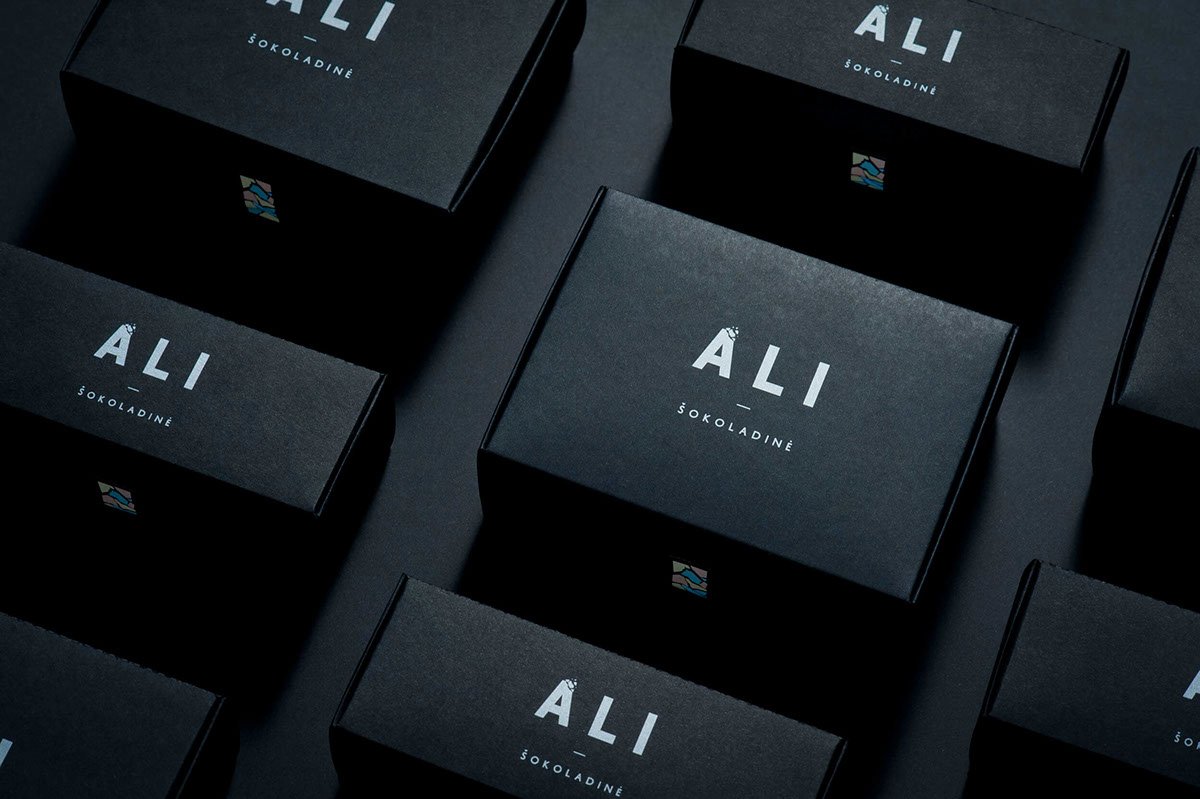 甜點品牌VI設計和品牌包裝設計欣賞 甜點品牌VI設計和品牌包裝設計欣賞,VI設計,食品VI設計,甜點VI設計,食品包裝設計,深圳VI設計,左右格局