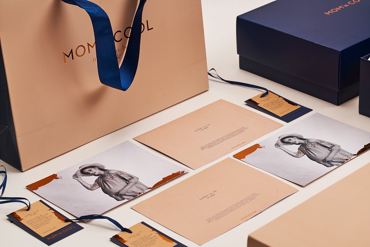 高端服裝品牌VI設(shè)計(jì)清單，VI設(shè)計(jì)，品牌VI設(shè)計(jì)，VI設(shè)計(jì)清單，服裝VI設(shè)計(jì)，高端VI設(shè)計(jì)，服裝VI設(shè)計(jì)清單，深圳VI設(shè)計(jì)，左右格局