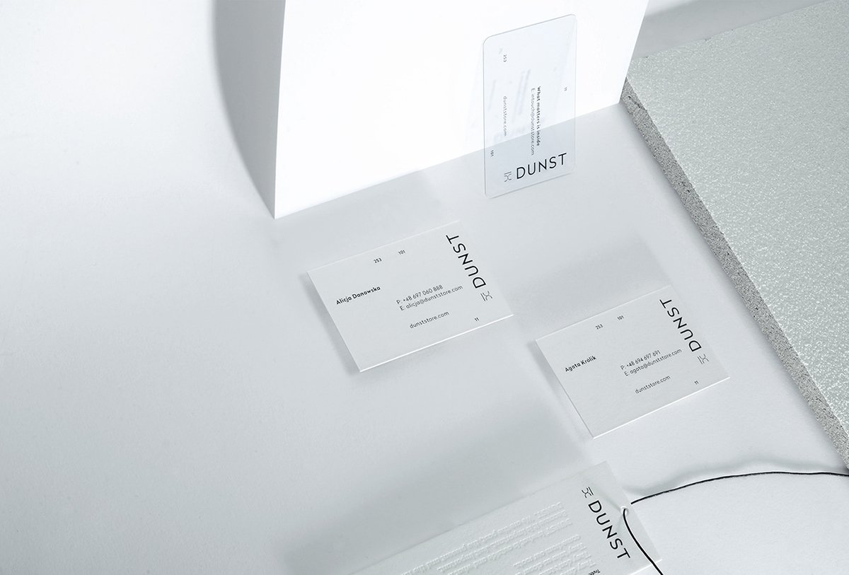 歐美國際潮牌服飾品牌vi設計案例，vi設計，品牌vi設計，服飾vi設計，潮牌vi設計，歐美潮牌服飾，服飾vi案例，深圳vi設計，左右格局