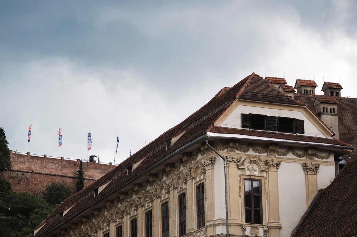 國(guó)際城市品牌vi設(shè)計(jì)和城市宣傳畫冊(cè)設(shè)計(jì)欣賞，vi設(shè)計(jì)，品牌vi設(shè)計(jì)，城市品牌vi，宣傳畫冊(cè)設(shè)計(jì)，城市vi設(shè)計(jì)，深圳vi設(shè)計(jì)，左右格局