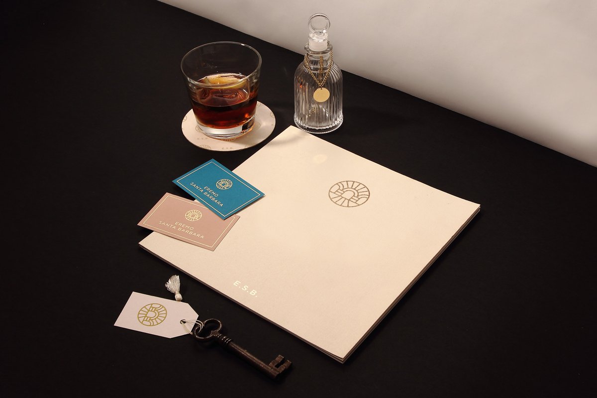 國外民宿酒店品牌vi設計和標志設計，品牌設計，品牌vi設計，標志設計，酒店vi設計，民宿vi設計，深圳vi設計，左右格局