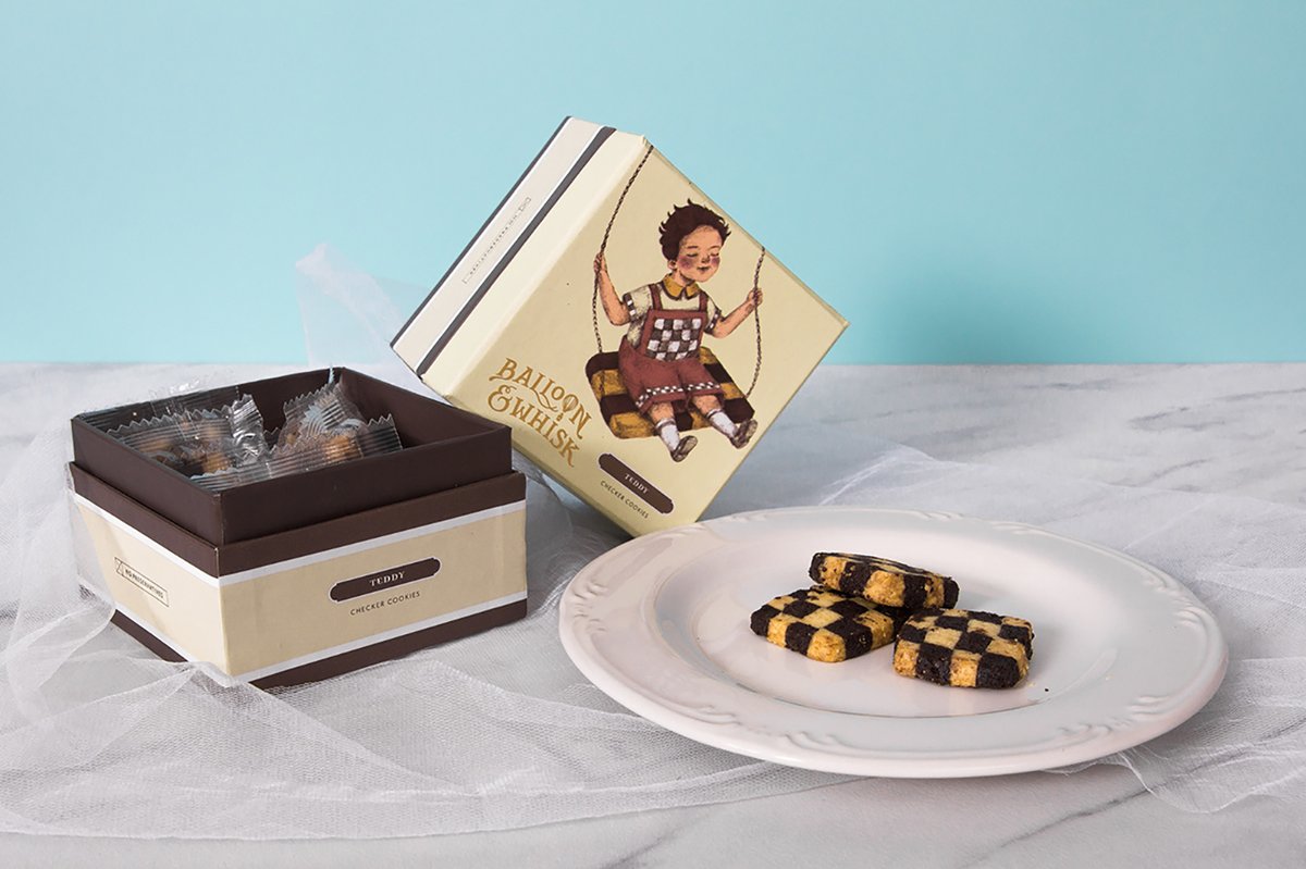 蛋糕店（食品）品牌vi設(shè)計(jì)—Balloon and Whisk 插圖賞析，vi設(shè)計(jì)，視覺(jué)形象vi設(shè)計(jì)，食品vi設(shè)計(jì)，包裝設(shè)計(jì)，蛋糕店品牌vi設(shè)計(jì)，vi品牌策劃，深圳vi設(shè)計(jì)，左右格局