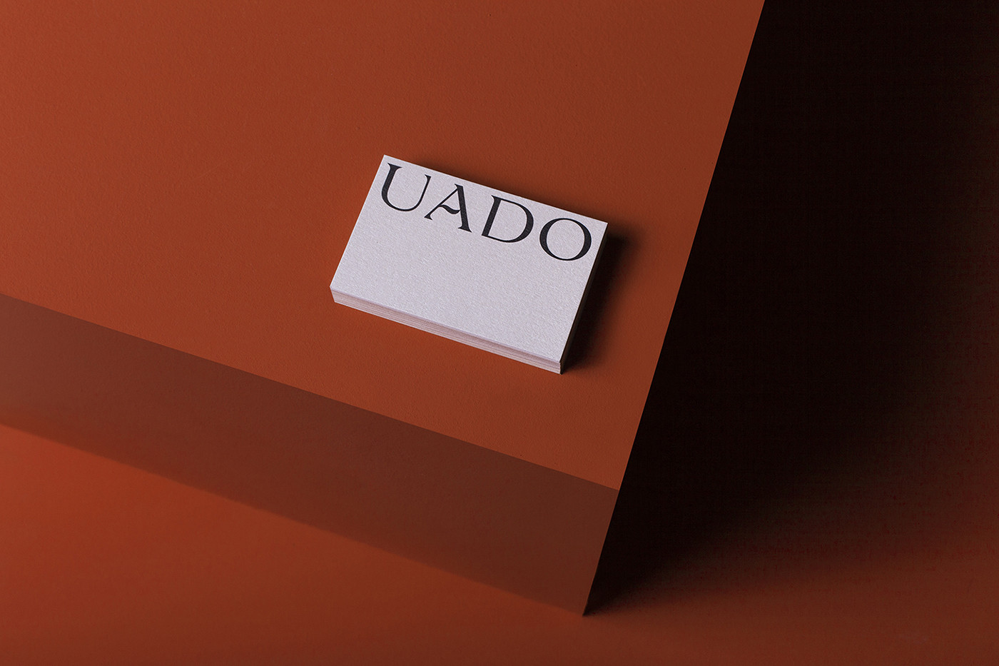 現代時尚水療中心UADO品牌視覺識別設計，品牌視覺設計，企業vi設計，深圳vi設計，左右格局