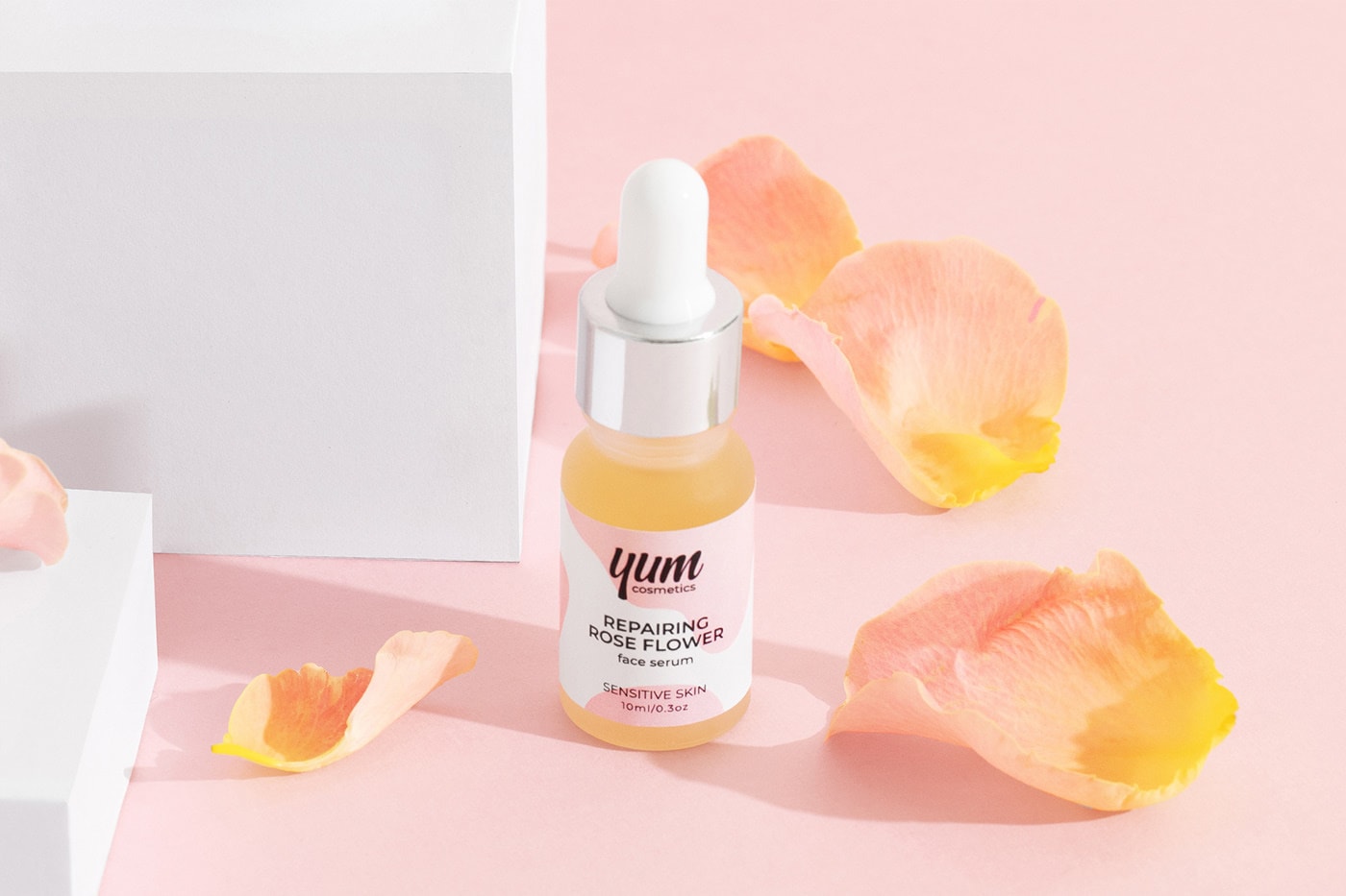 Yum高級手工零售化妝品精品店品牌VI設計，化妝品VI設計，高端VI設計，品牌視覺設計，深圳VI設計，左右格局