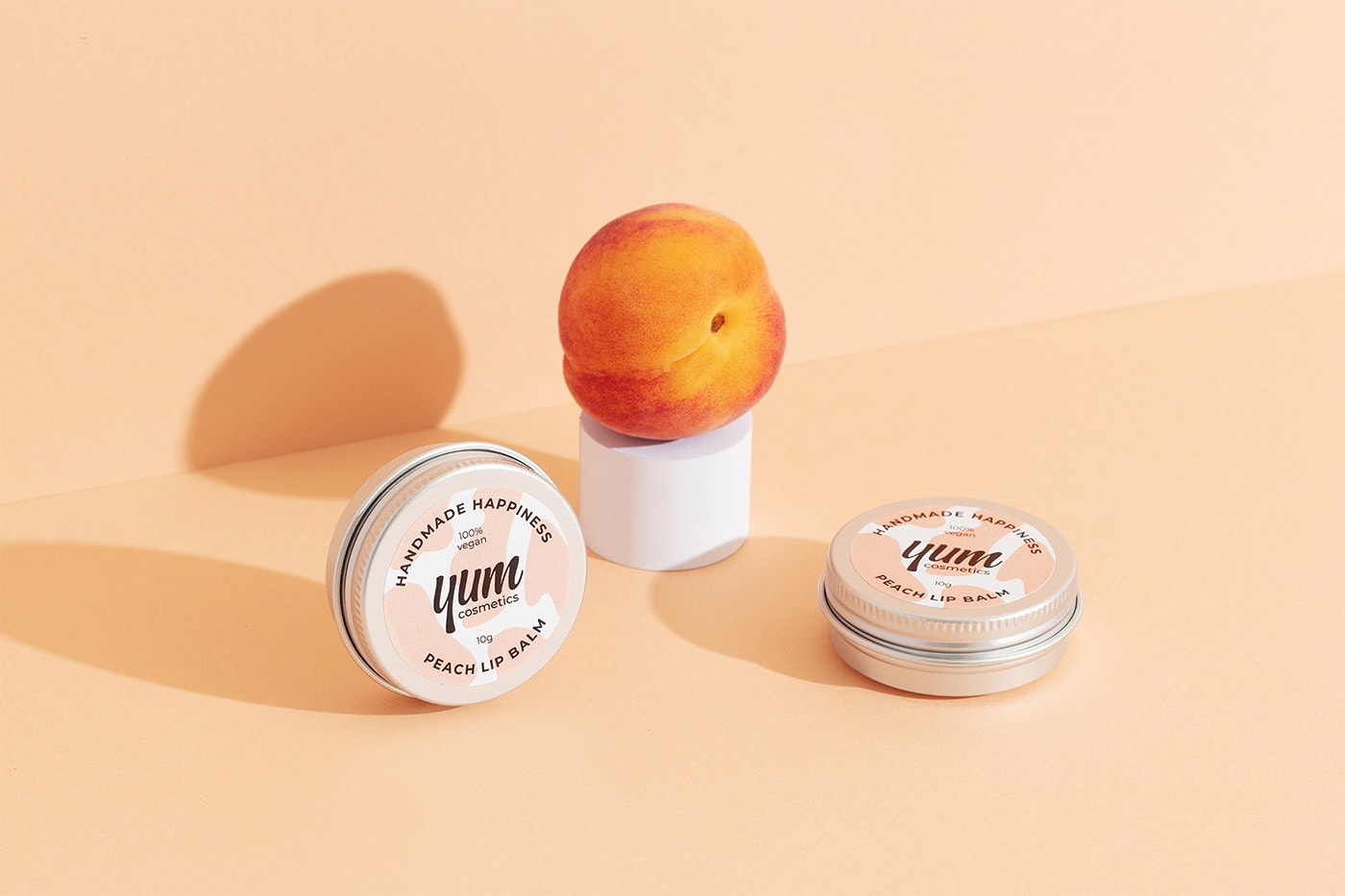 Yum高級手工零售化妝品精品店品牌VI設計，化妝品VI設計，高端VI設計，品牌視覺設計，深圳VI設計，左右格局